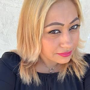 Meet your Posher, Lorena